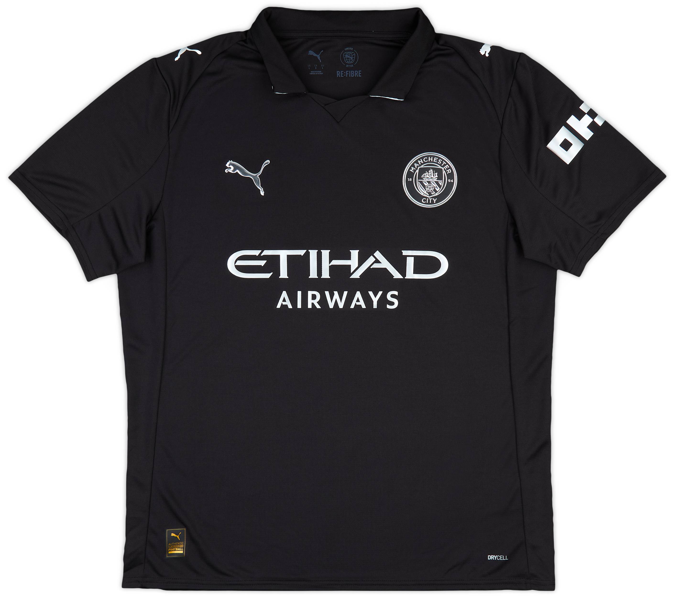 https://www.classicfootballshirts.co.uk/cdn-cgi/image/fit%3Dpad%2Cq%3D70%2Cf%3Dwebp/pub/media/catalog/product//4/0/4069157644211-1_rw3zg9rot11kkio7.jpg