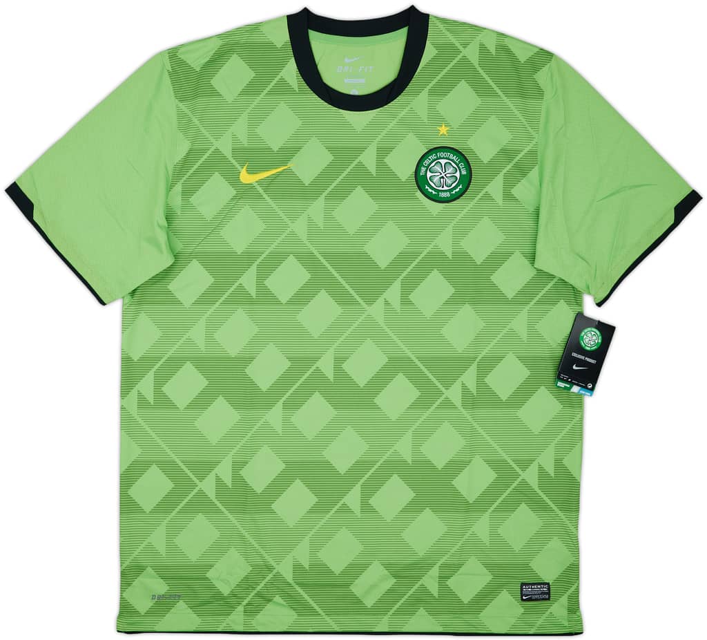 2010-11 Celtic Away Shirt (XL)