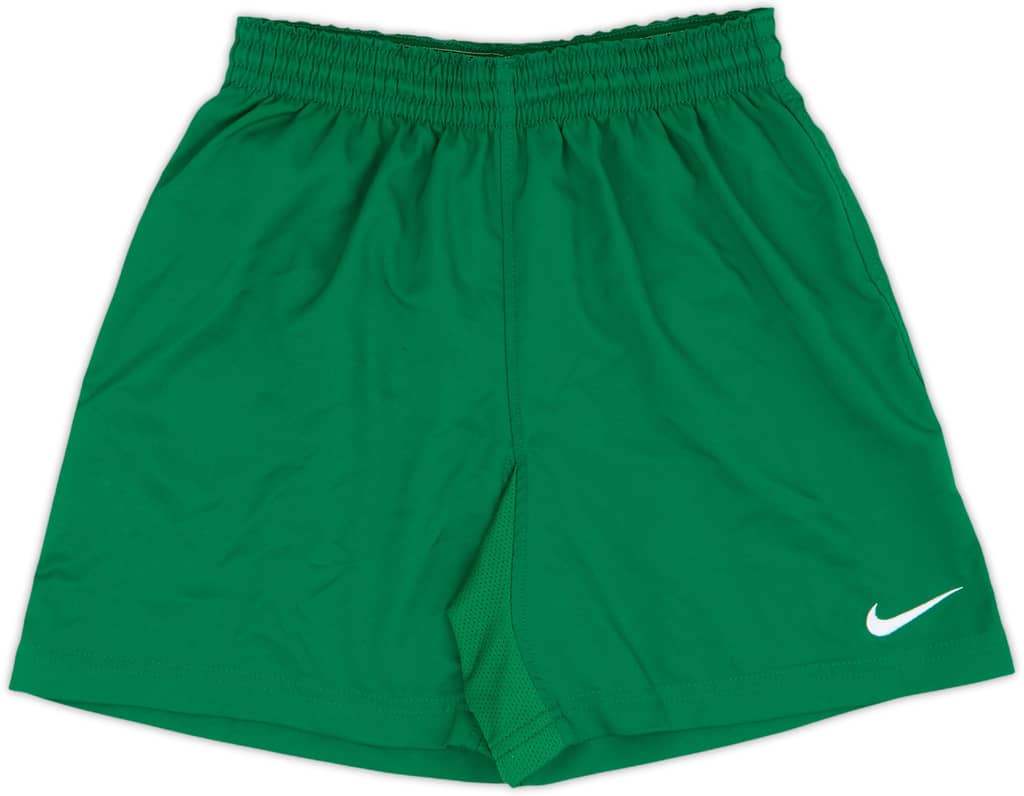 2005-06 Nike Template Shorts - 8/10 - (M.Boys)