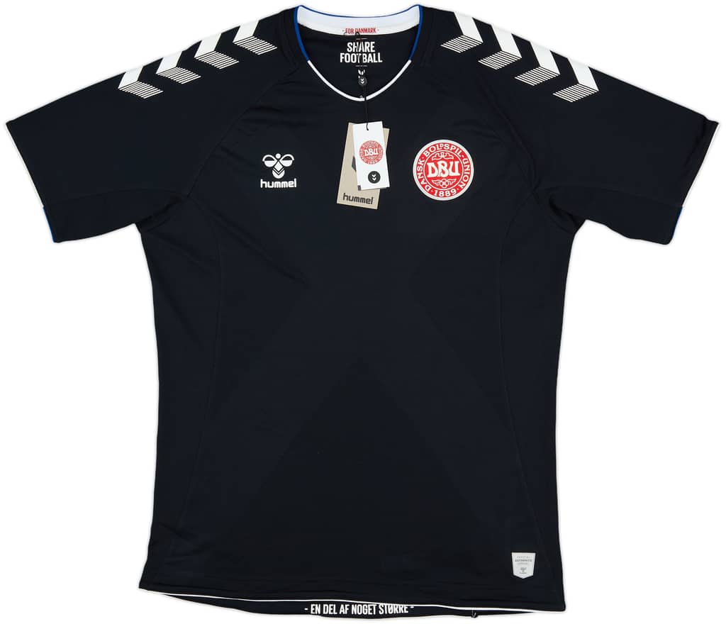 2018-19 Denmark GK S/S Shirt (L)