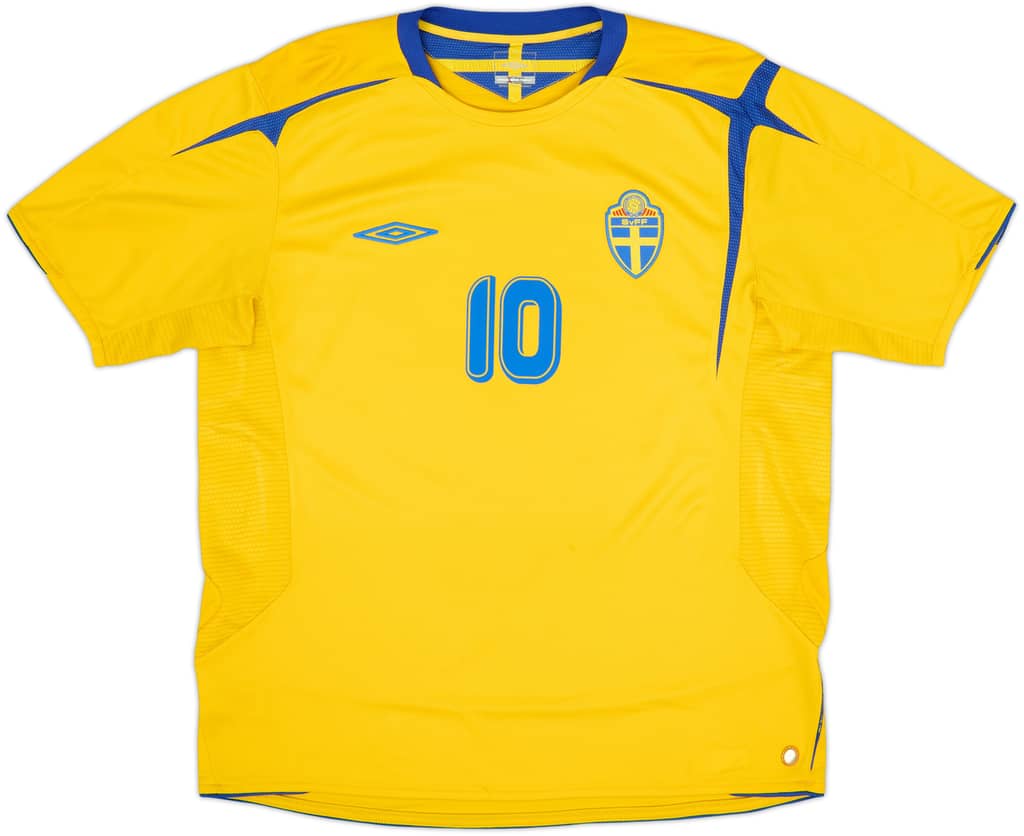 2005-06 Sweden Home Shirt Ibrahimovic #10
