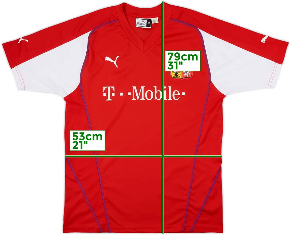 2004-05 Czech Republic Basic Home Shirt - 5/10 - (XL)