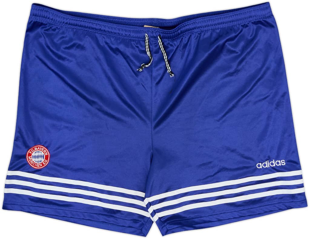 1995-97 Bayern Munich Home Shorts - 8/10 - (XL)
