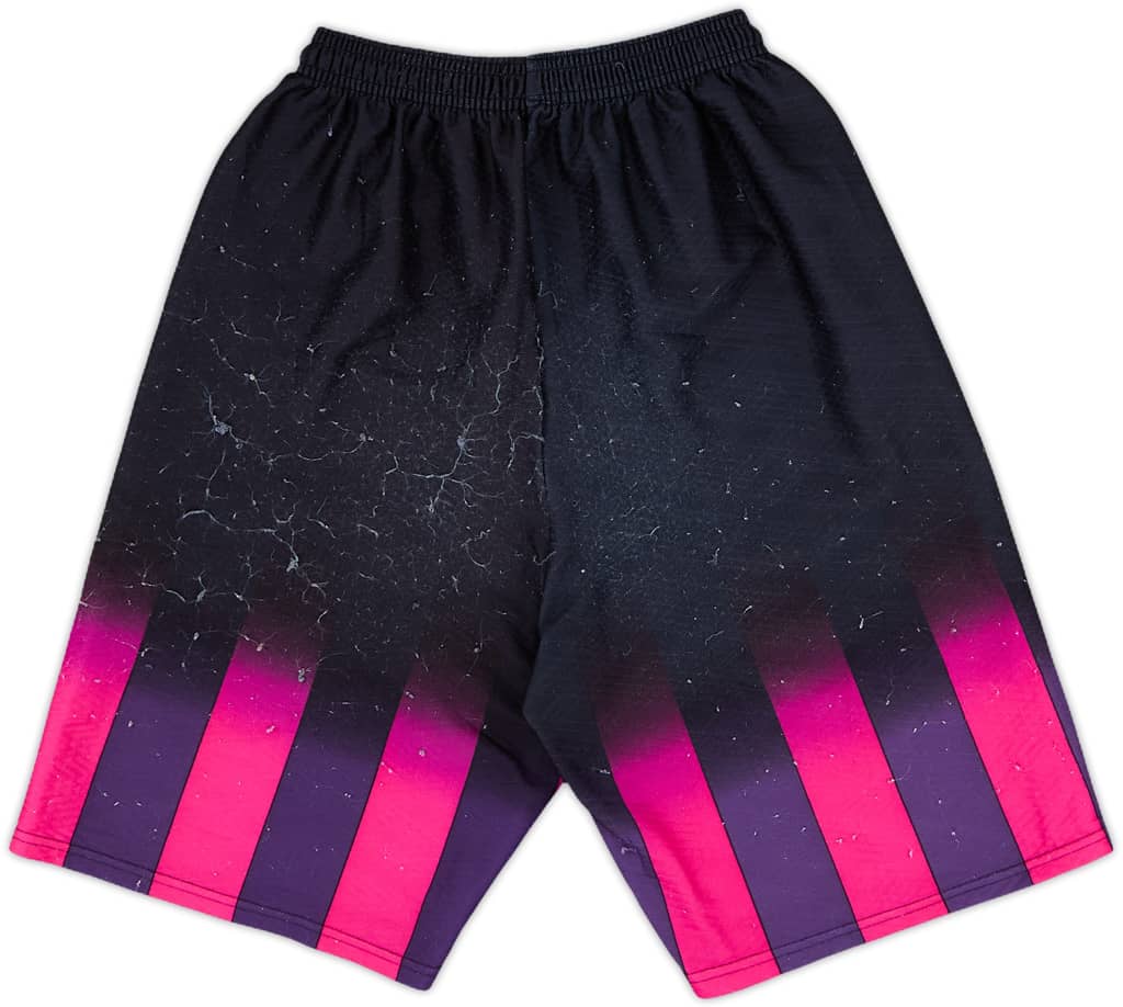 1996-97 Manchester United GK Shorts - 8/10 - (M.Boys)