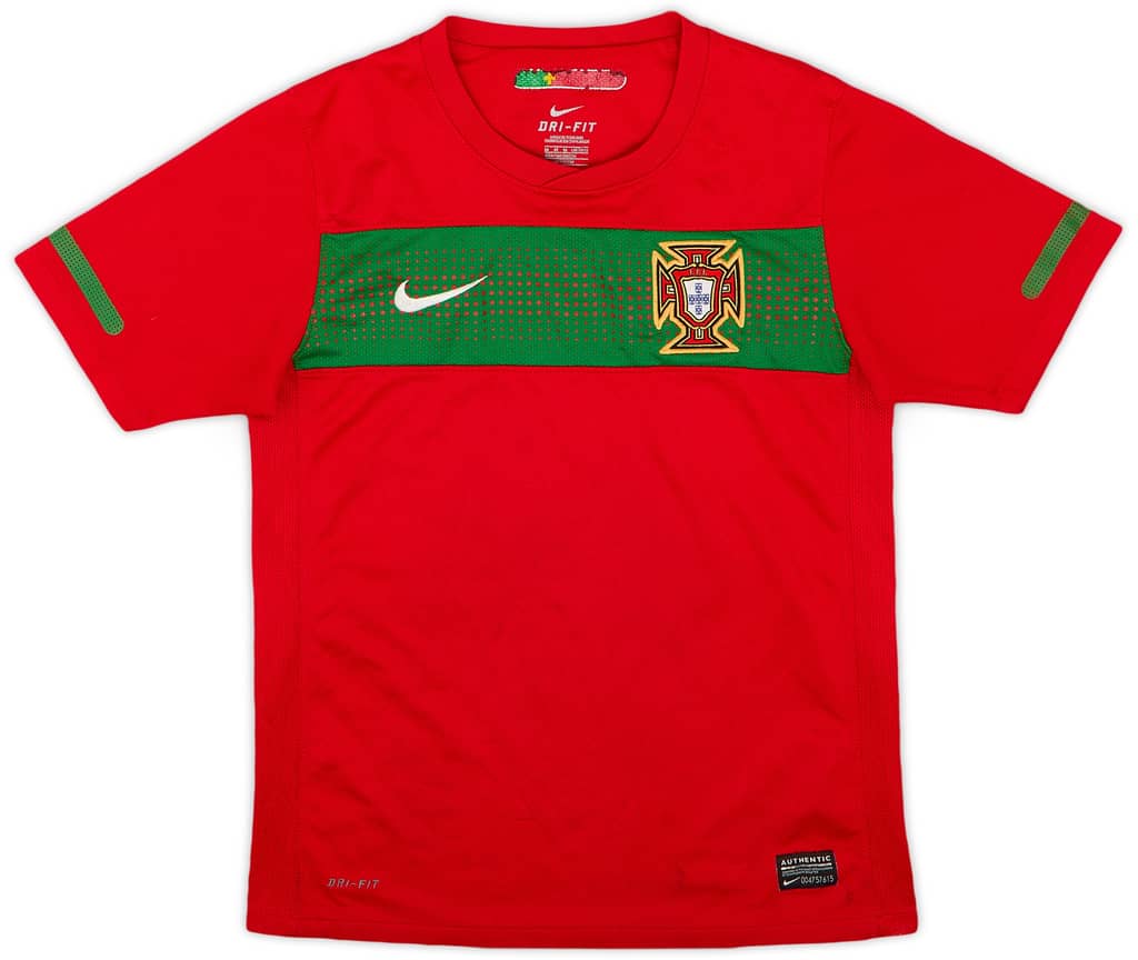 2010-11 Portugal Home Shirt - 8/10 - (M.Boys)