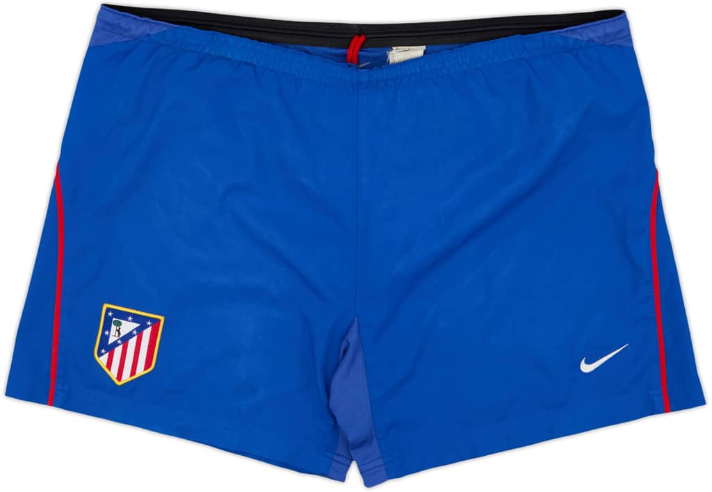 2004-05 Atletico Madrid Home Shorts - 4/10 - (L)