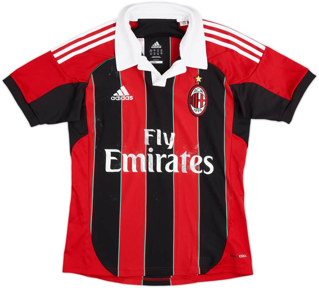 2012-13 AC Milan Home Shirt - 4/10 - (13-14 Years)