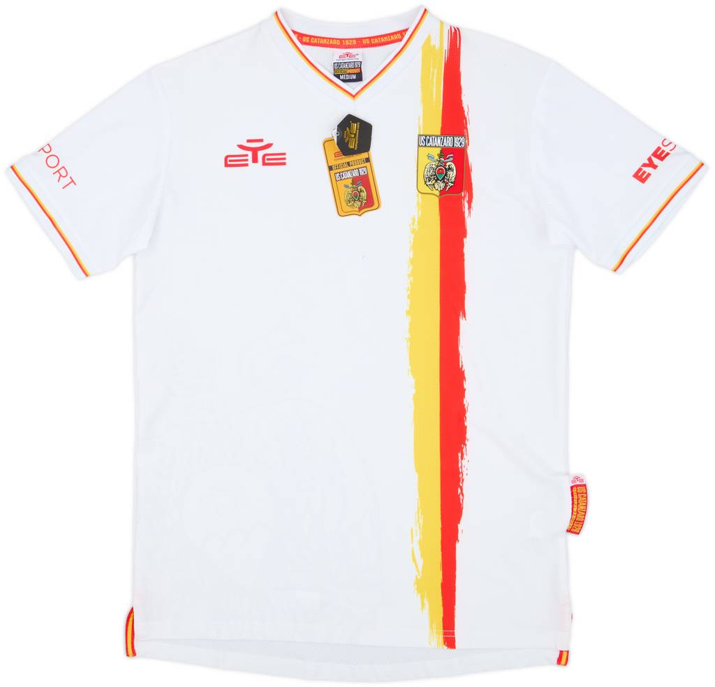 2021-22 Catanzaro Away Shirt (M)