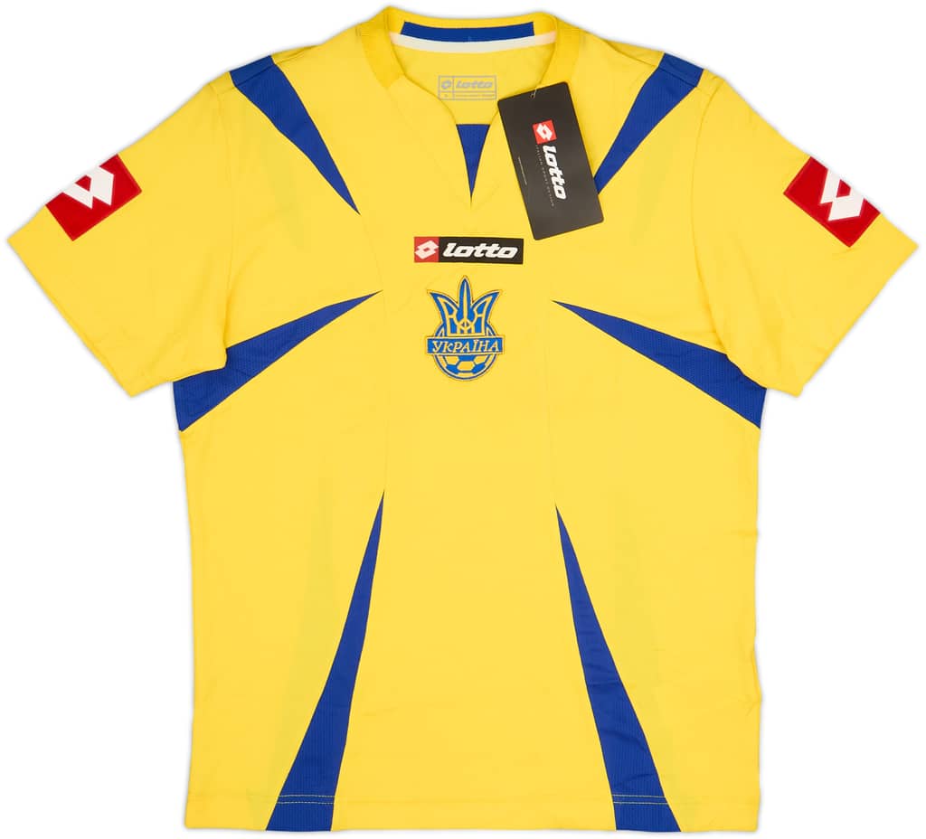 2006-08 Ukraine Home Shirt (S)
