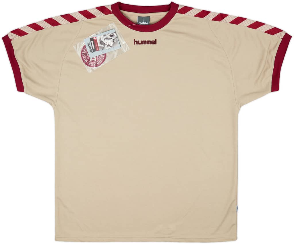 2002-03 Denmark Hummel Training Shirt (L)