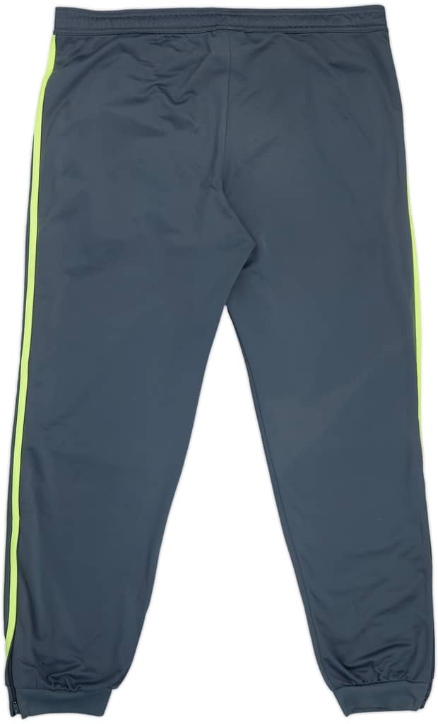 2015-16 Real Madrid adidas Track Pants/Bottoms - 6/10 - (M)