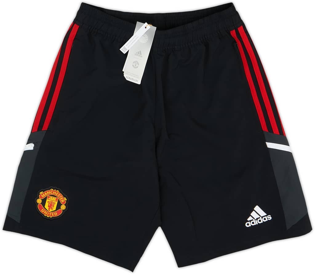2022-23 Manchester United adidas Training Shorts (S)