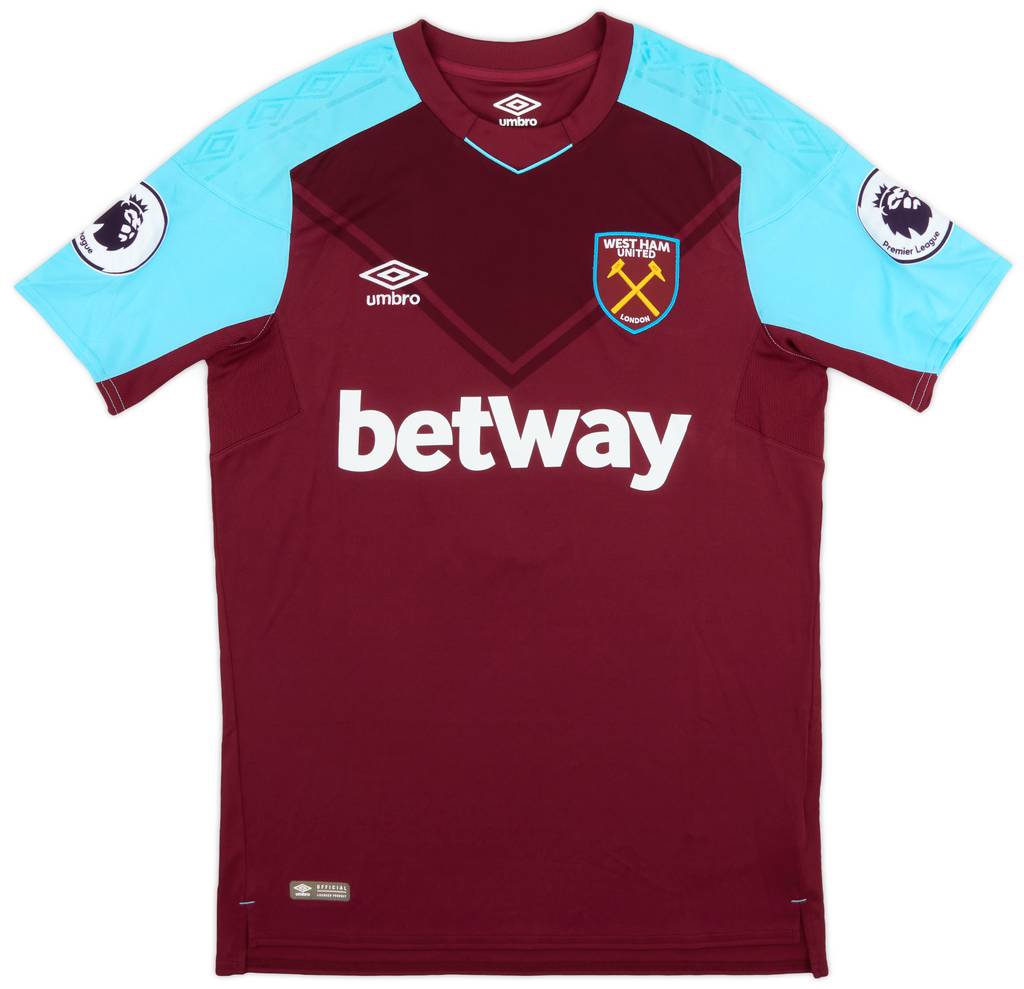 2017-18 West Ham Match Issue Home Shirt Kouyaté #8