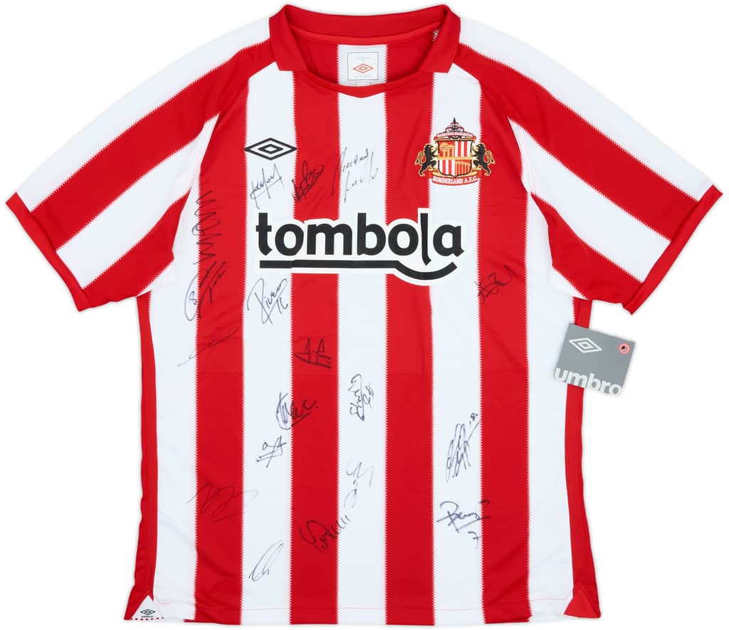 2010-11 Sunderland Squad Signed Home Shirt (L)