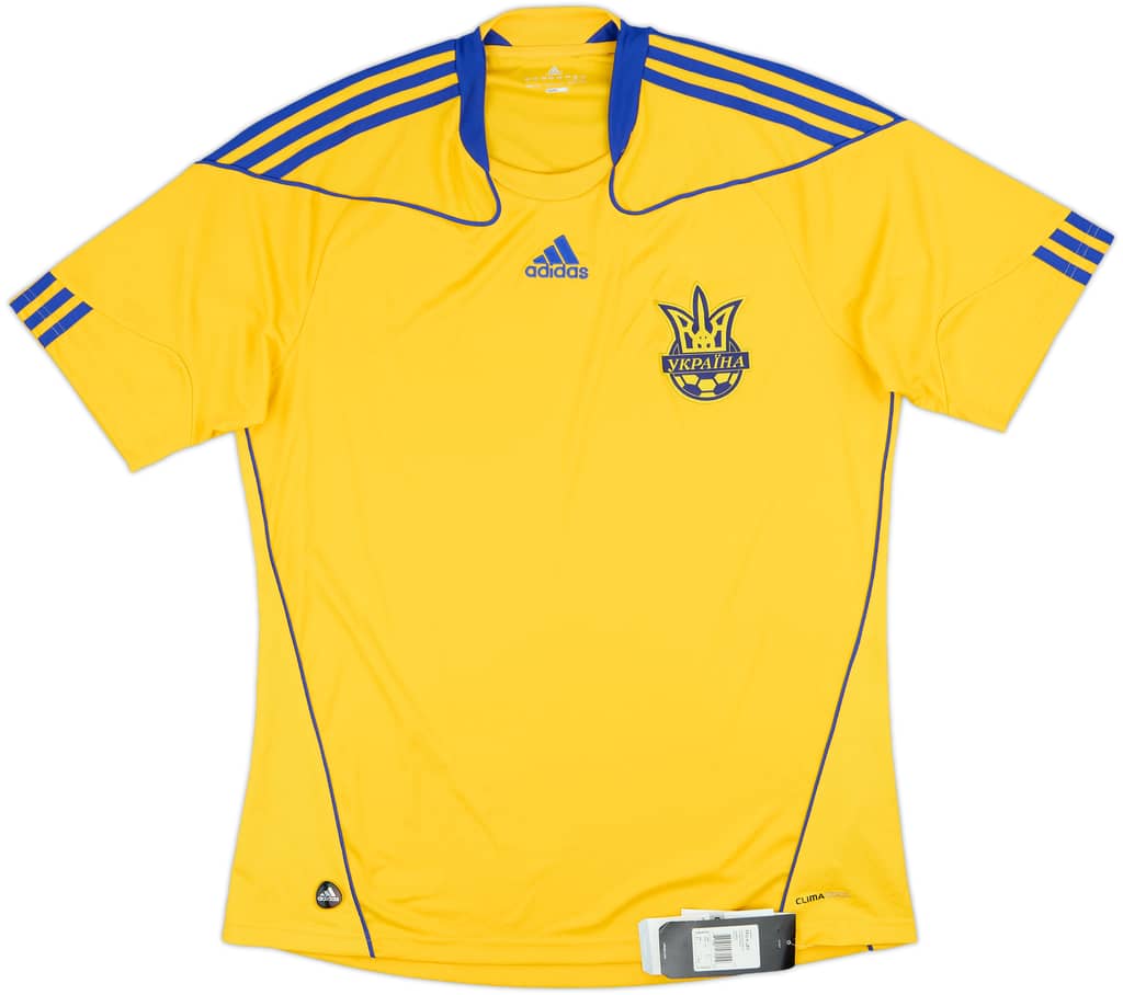 2010-12 Ukraine Home Shirt (L)
