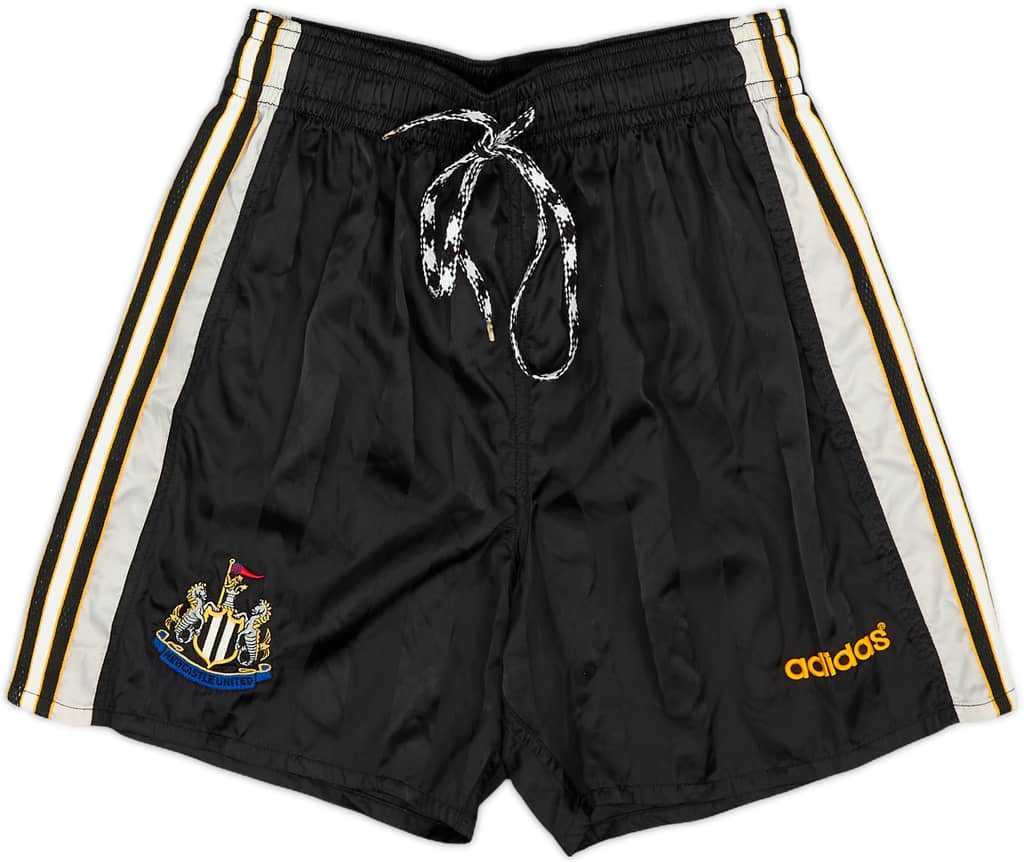 1997-99 Newcastle Home Shorts - 8/10 - (M)