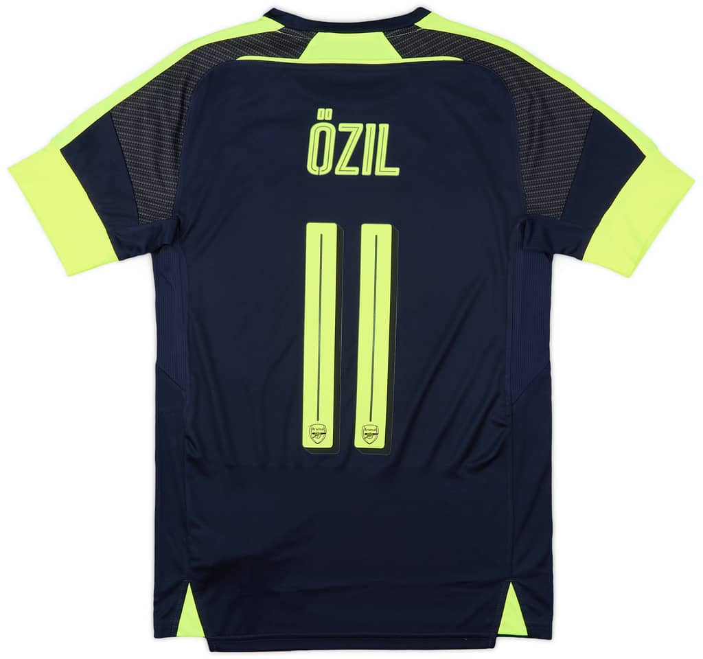 2016-17 Arsenal Third Shirt Ozil #11 (XS)