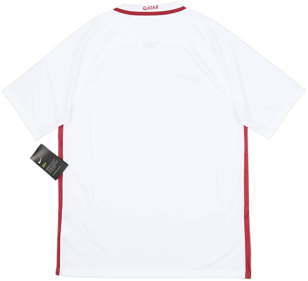 2016 Qatar Away Shirt (M)