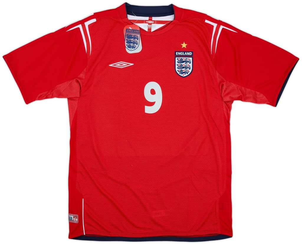 2004-06 England Away Shirt Rooney #9 (L)