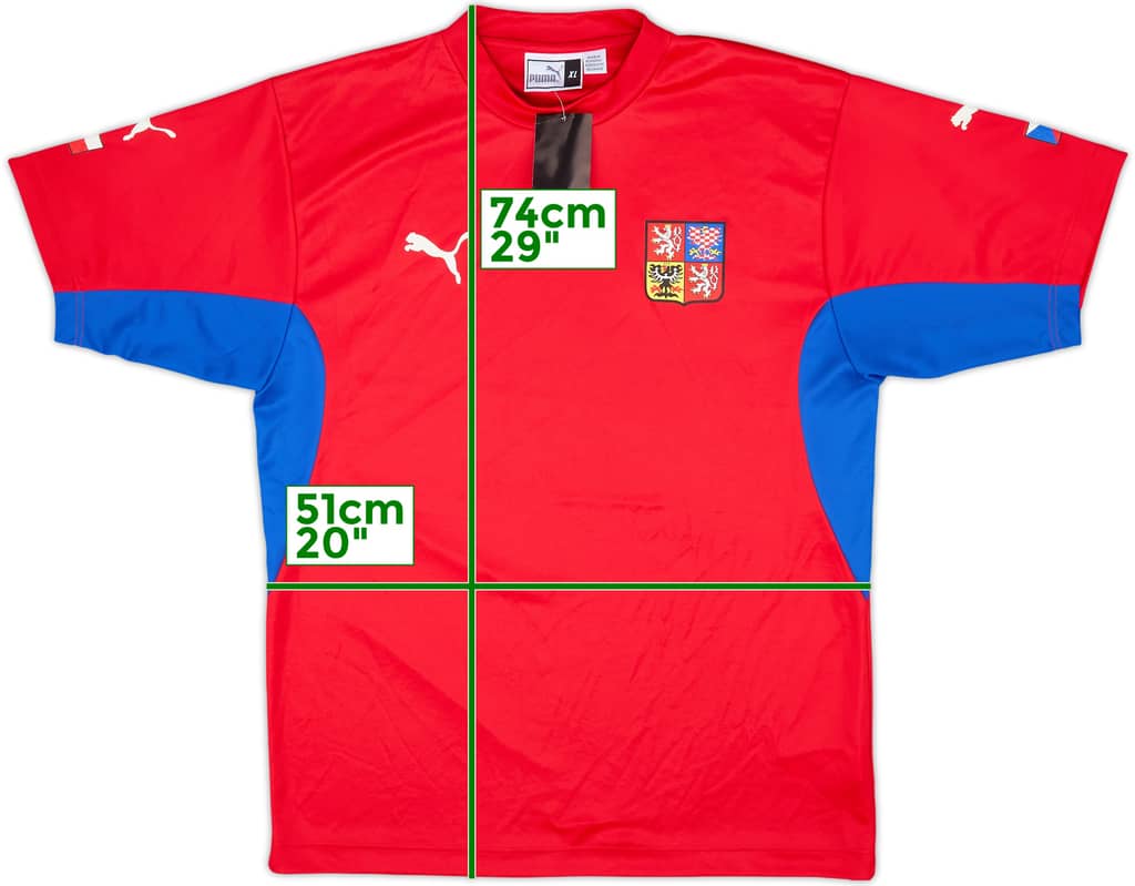 2002-04 Czech Republic Basic Home Shirt (XL)