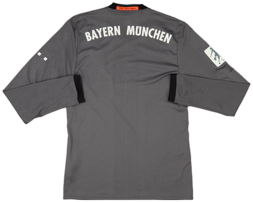 2016-17 Bayern Munich Women Player Issue Away L/S Shirt - 8/10 - (M)