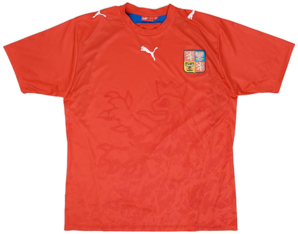 2006-08 Czech Republic Basic Home Shirt - 9/10 - (L)