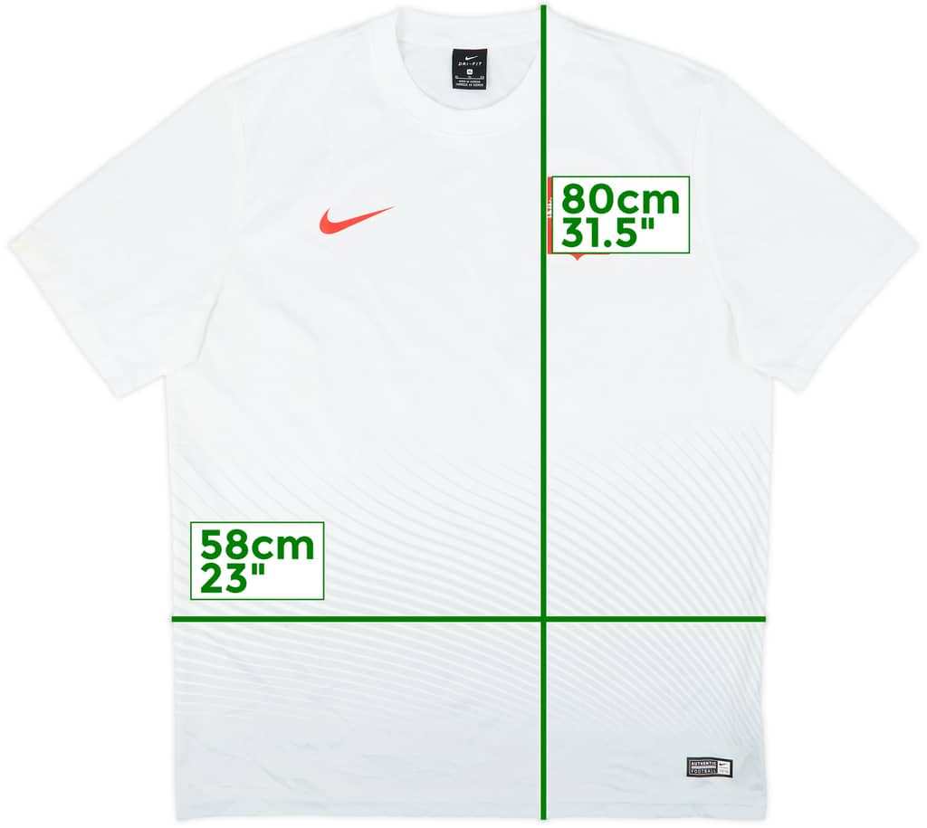 2016-18 Poland Basic Home Shirt - 7/10 - (XL)