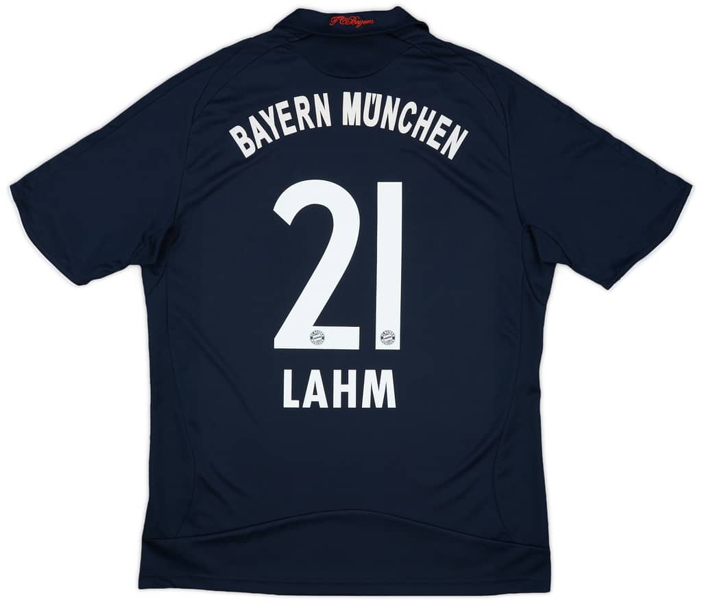2008-09 Bayern Munich Away Shirt Lahm #21