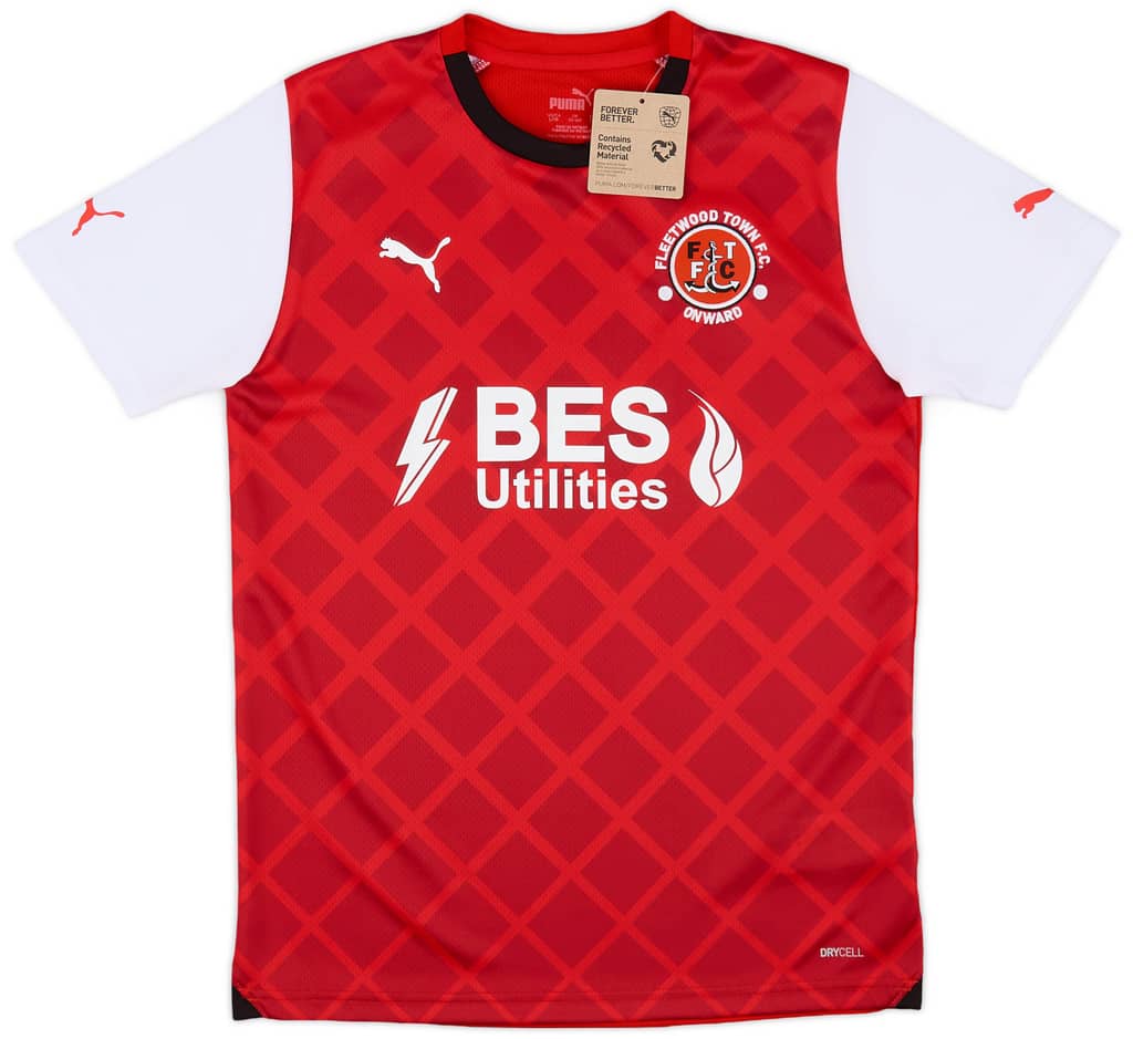 2023-24 Fleetwood Town Home Shirt (KIDS)