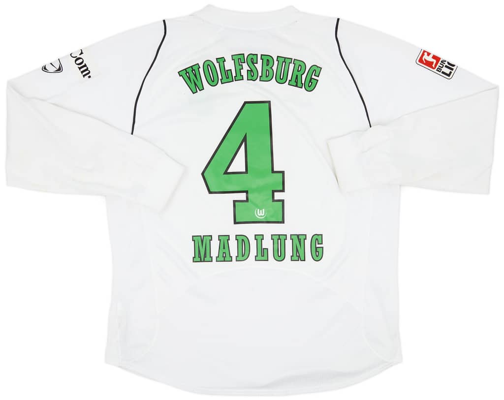 2006-07 Wolfsburg Match Issue Away Shirt Madlung #4