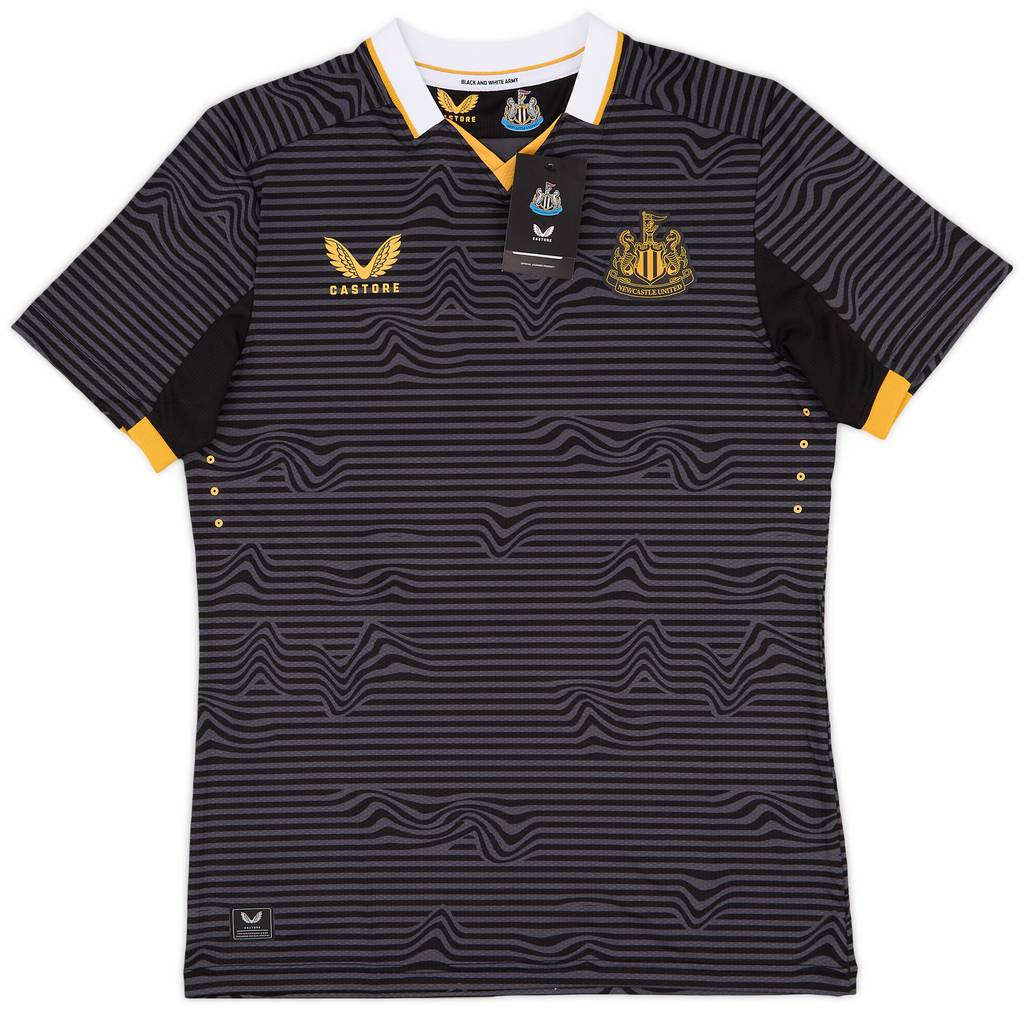 2021-22 Newcastle Authentic Away Shirt Trippier #15 (M)