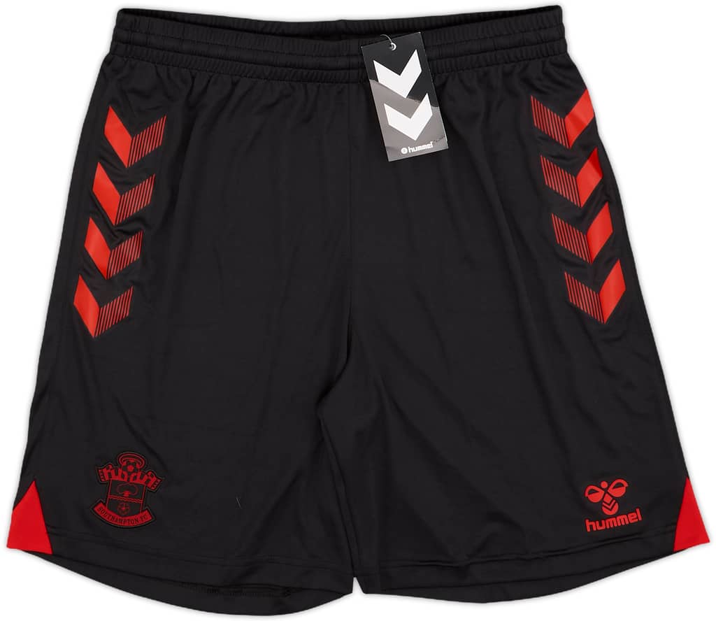 2021-22 Southampton Hummel Training Shorts (M)