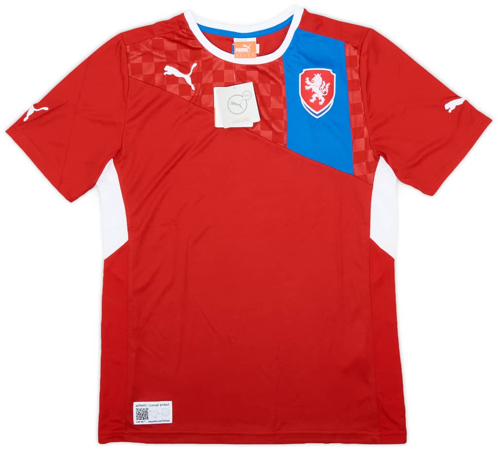 2012-13 Czech Republic Home Shirt