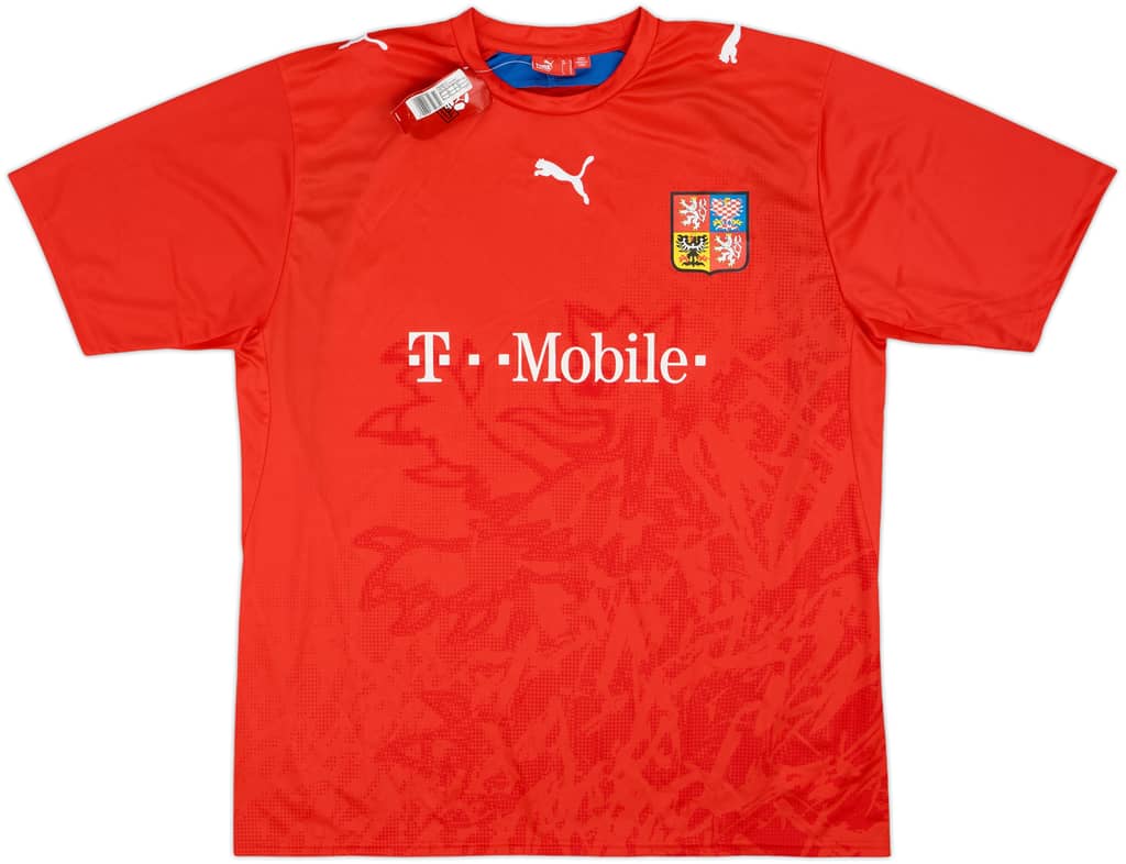 2008-09 Czech Republic Basic Home Shirt (XL)