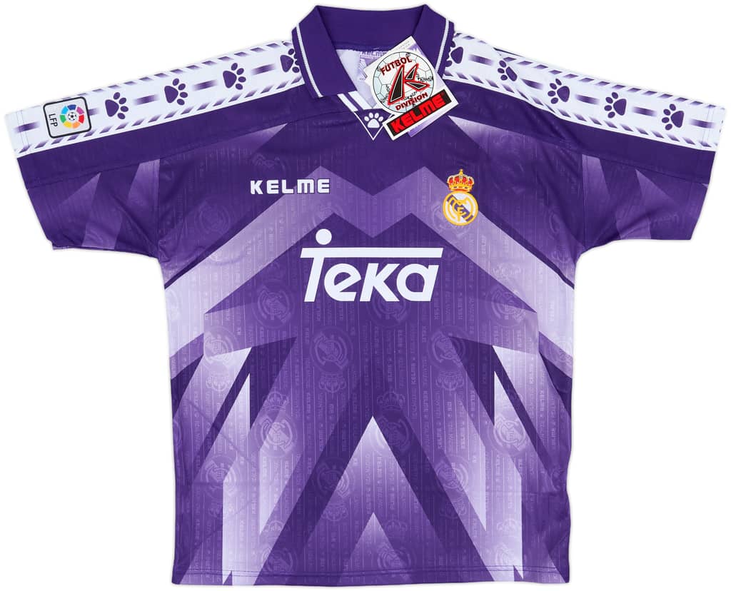 1996-97 Real Madrid Away Shirt (M)