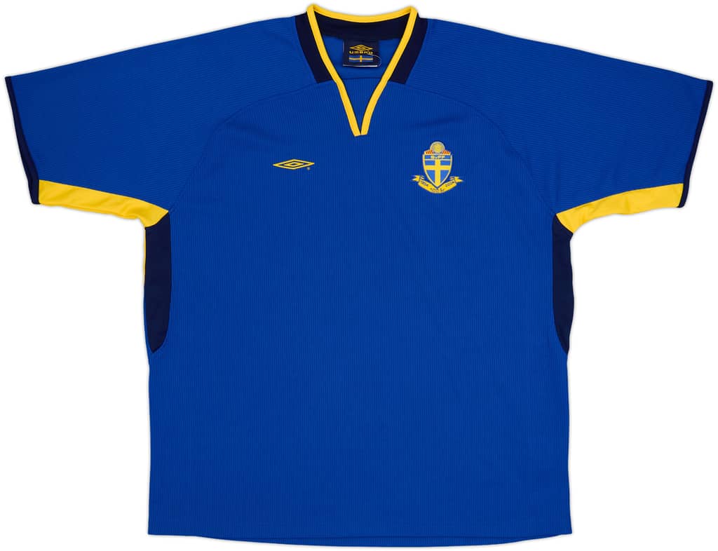 2004-05 Sweden Umbro Training Shirt - 10/10 - (XL)