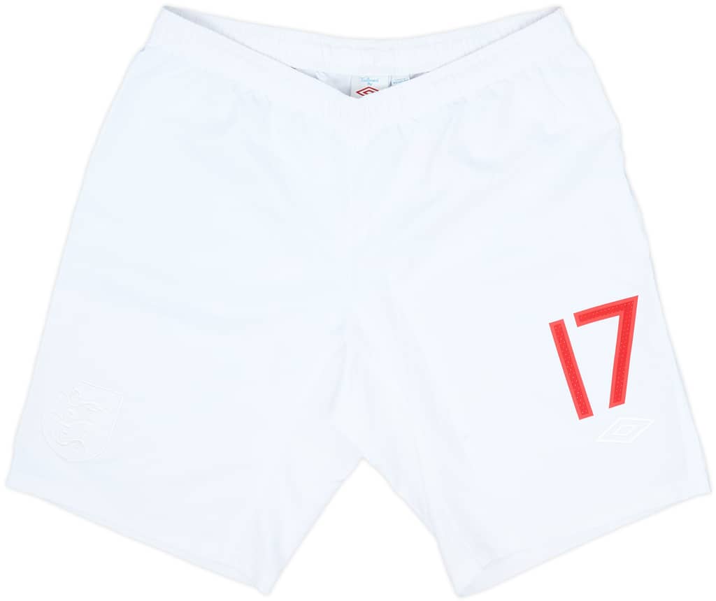 2009-10 England Match Issue Home Shorts #17
