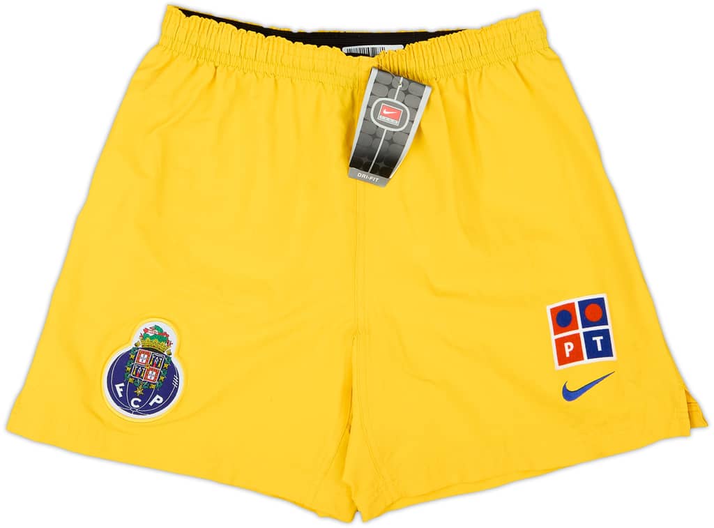 2000-01 Porto Away Shorts (S)