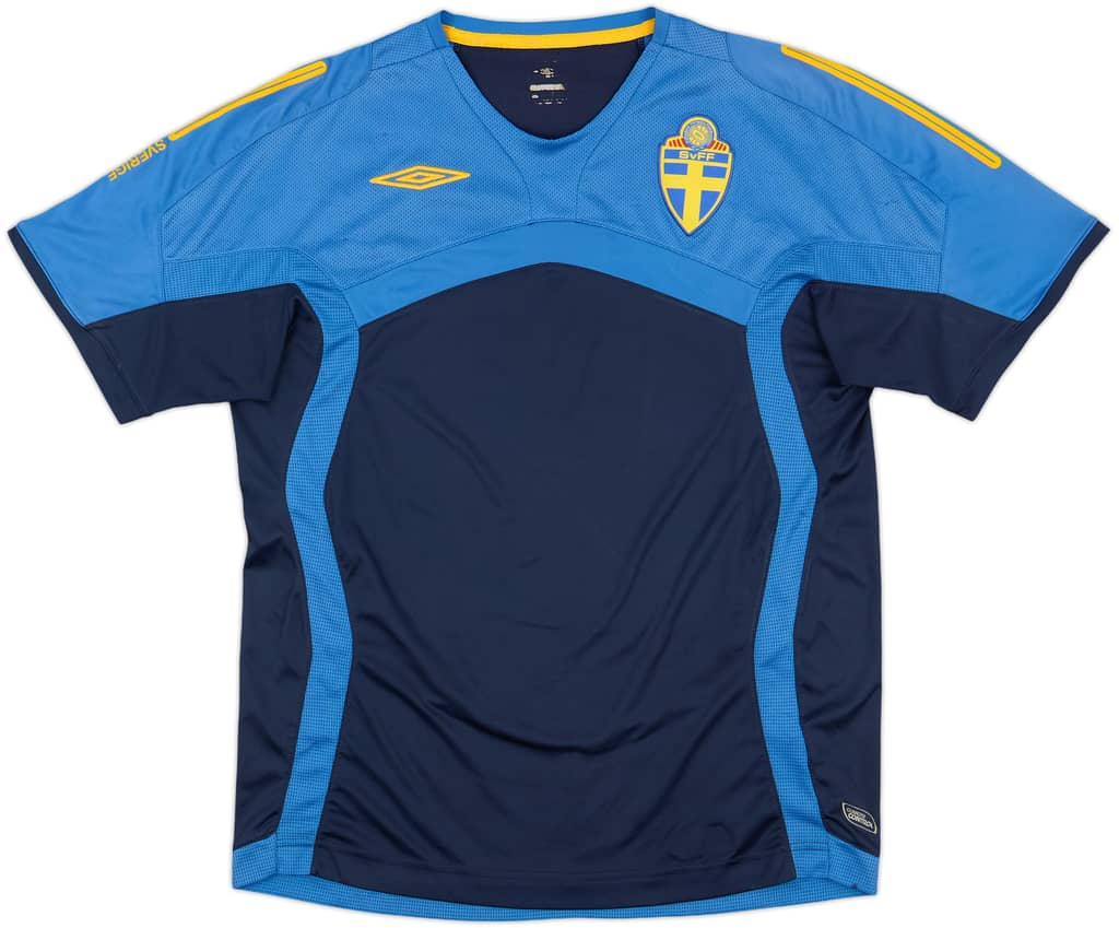 2010-11 Sweden Umbro Training Shirt - 6/10 - (M)