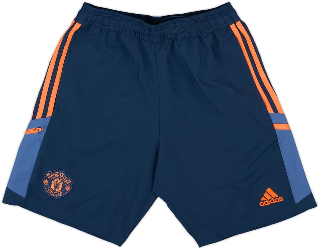 2022-23 Manchester United adidas Training Shorts - 9/10 - (S)