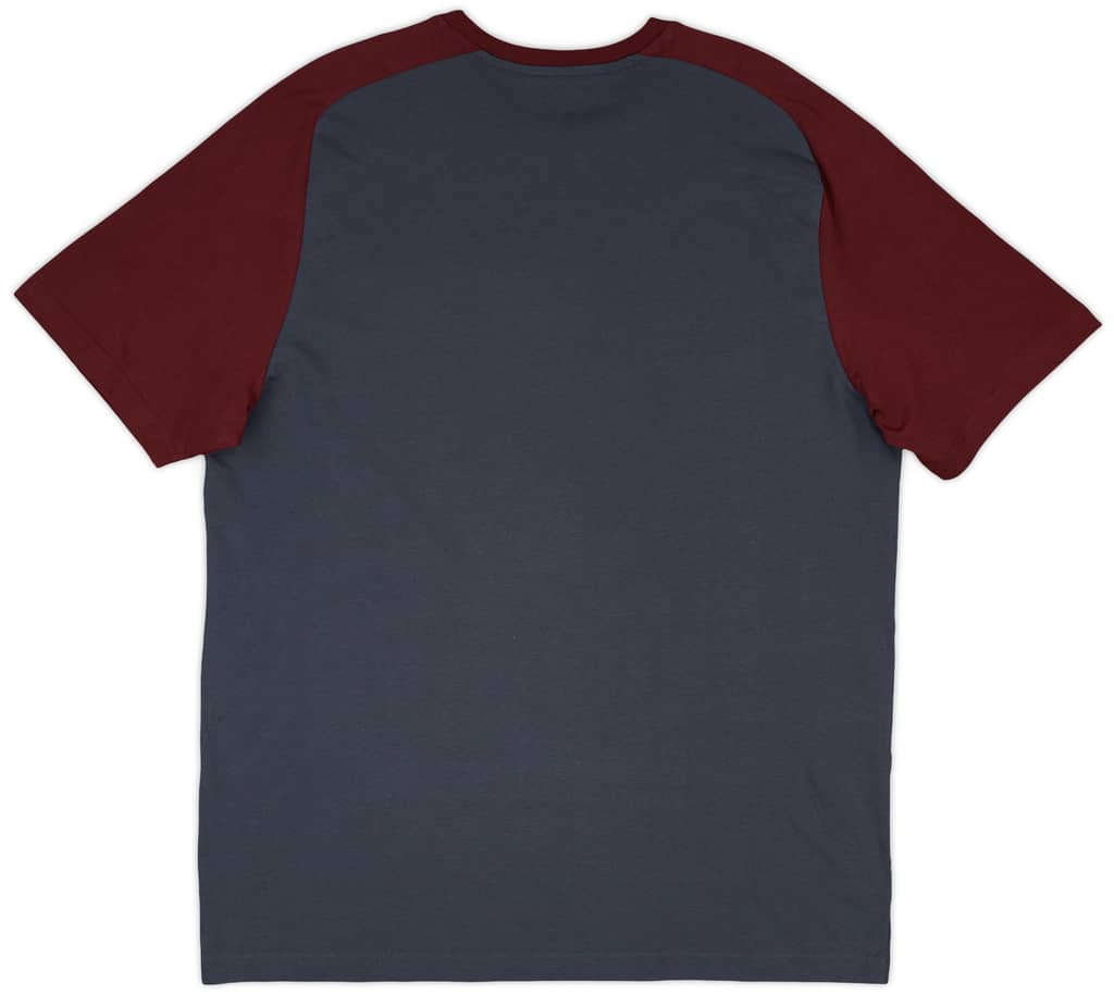 2023-24 Manchester City Player Issue Casual Tee - As New