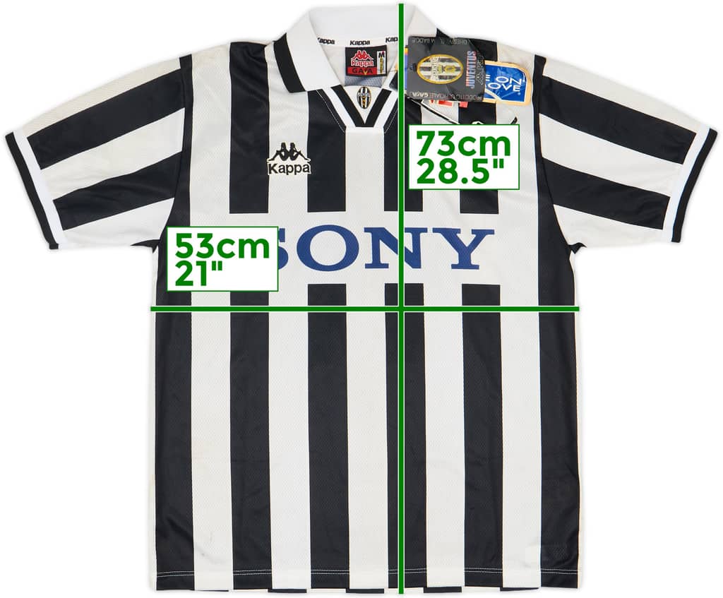 1995-97 Juventus Home Shirt (M)