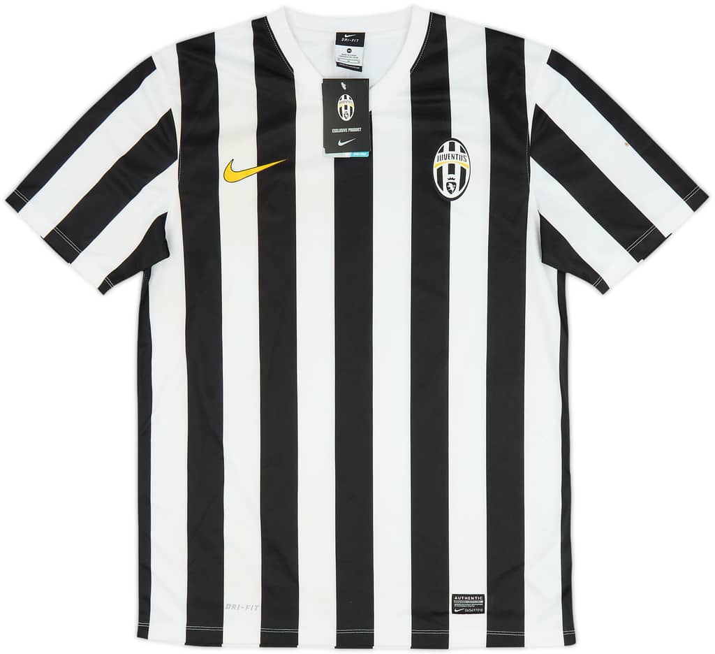 2013-14 Juventus Basic Home Shirt (M)