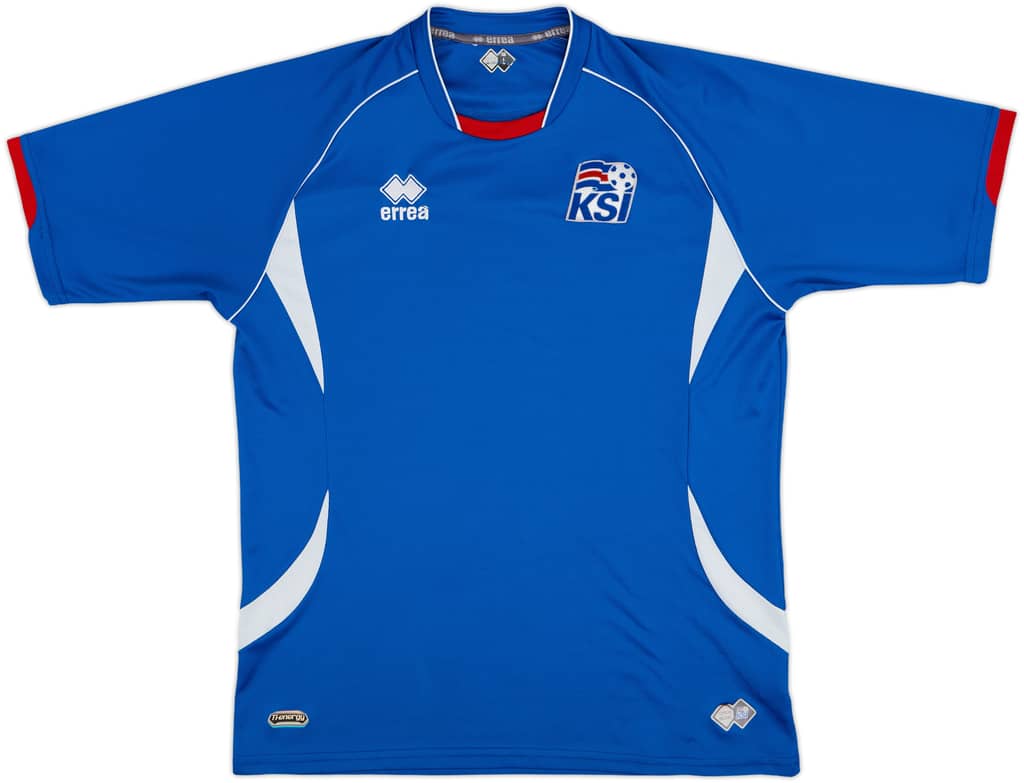 2010-12 Iceland Home Shirt - 7/10 - (L)