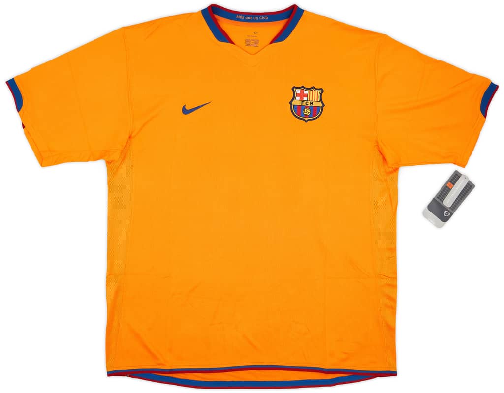 2006-08 Barcelona Away Shirt Messi #19 (XL)