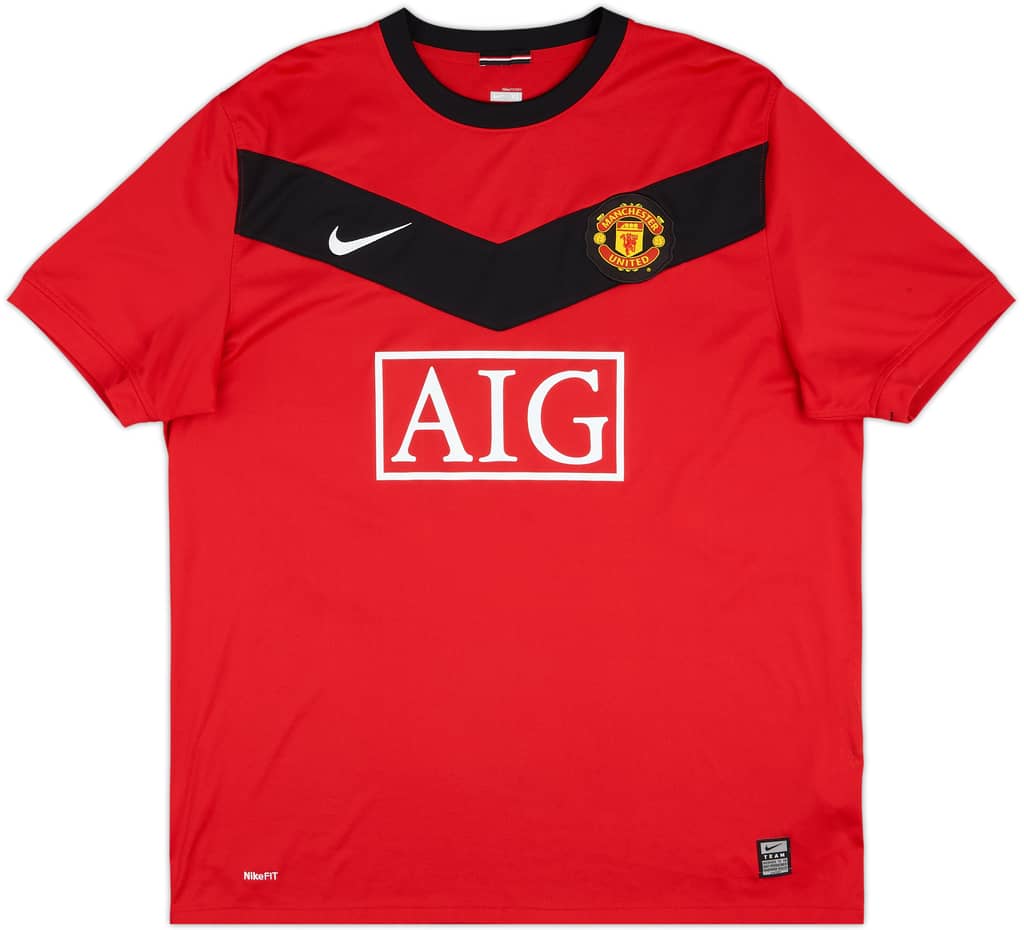 2009-10 Manchester United Home Shirt Carrick #16