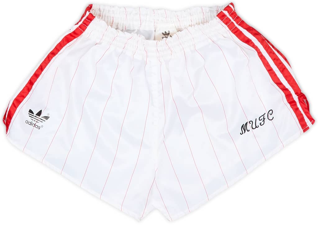 1984-86 Manchester United Home Shorts - 8/10 - (11-12 Years)