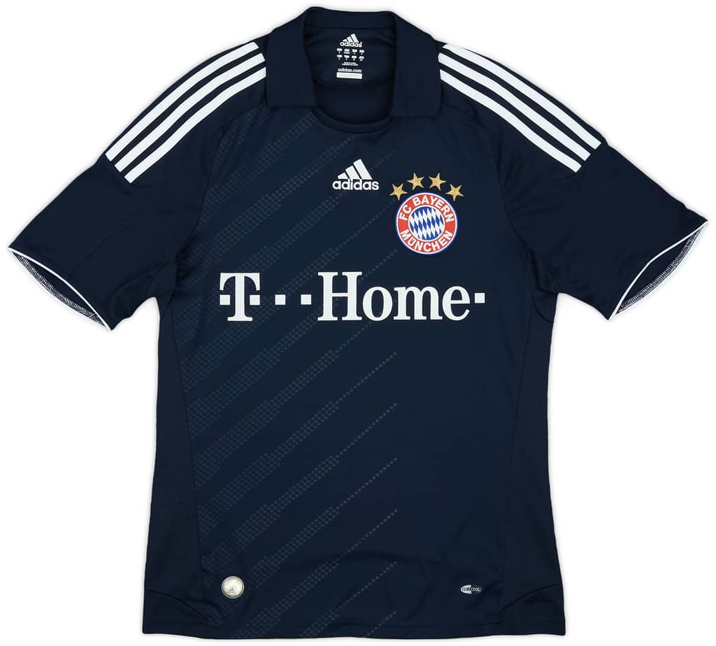 2008-09 Bayern Munich Away Shirt Schweinsteiger #31