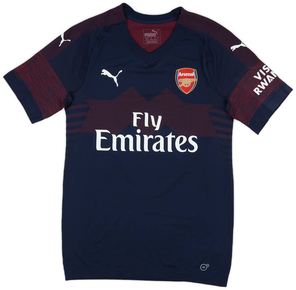 2018-19 Arsenal Match Issue Away Shirt Chambers #21