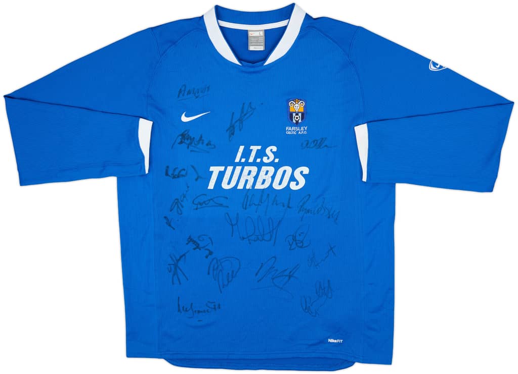 2006-07 Farsley Celtic 'Squad Signed' Home L/S Shirt - 6/10 - (L)